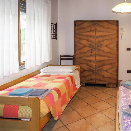 Locazione Turistica Casa Di Lia - Fco100 Apartmán