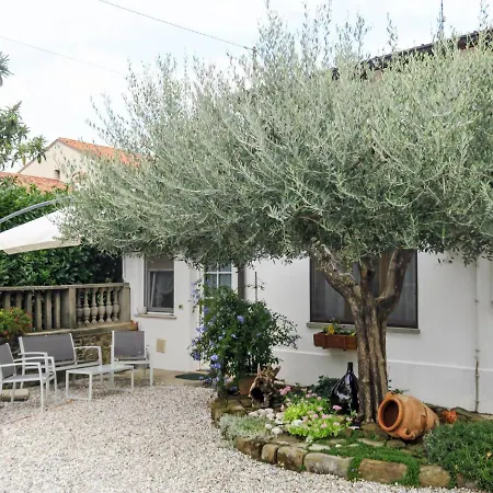 Locazione Turistica Casa Di Lia - Fco100 *